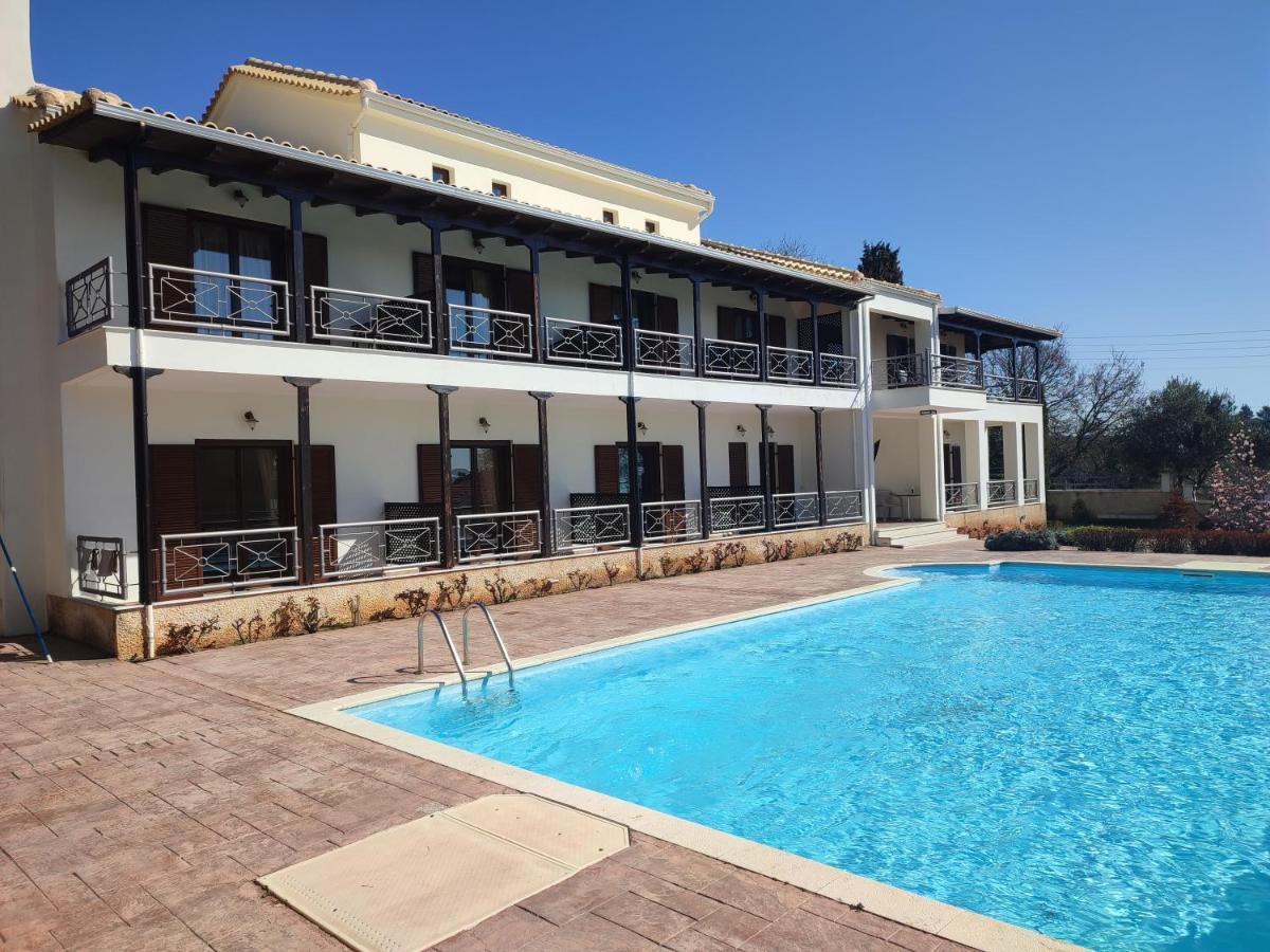 Guesthouse Michobeis Kamarina Ngoại thất bức ảnh