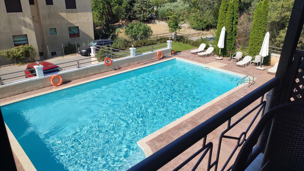 Guesthouse Michobeis Kamarina Ngoại thất bức ảnh
