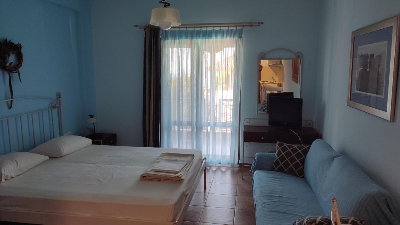 Guesthouse Michobeis Kamarina Ngoại thất bức ảnh