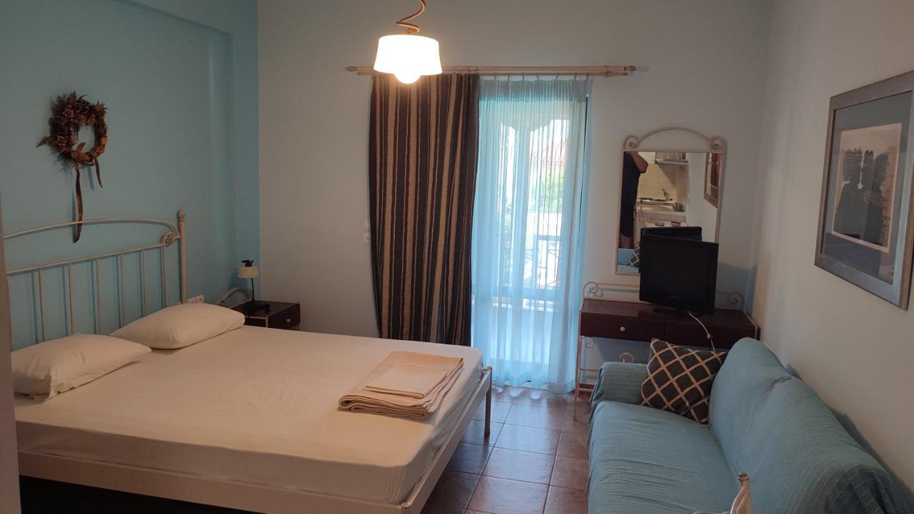 Guesthouse Michobeis Kamarina Ngoại thất bức ảnh