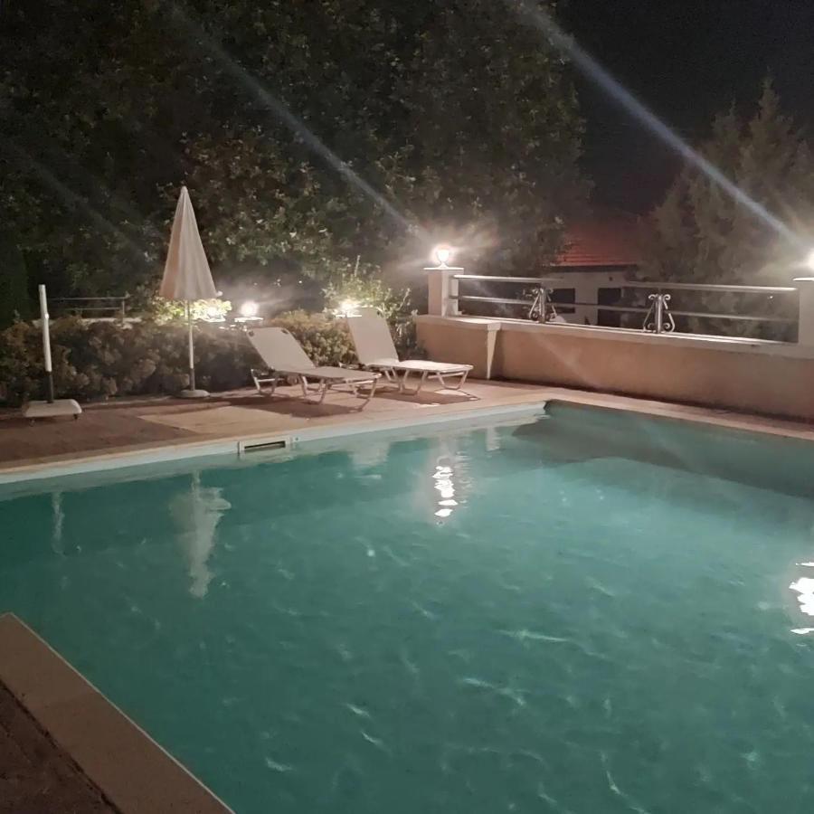 Guesthouse Michobeis Kamarina Ngoại thất bức ảnh