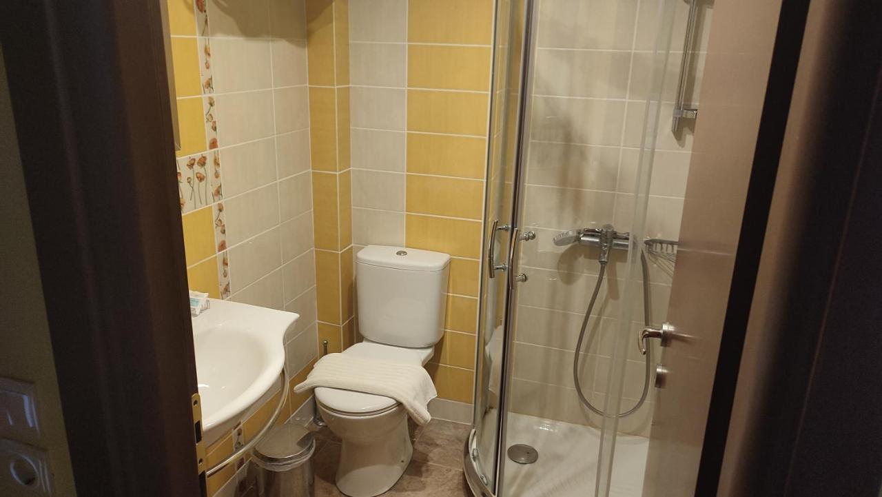 Guesthouse Michobeis Kamarina Ngoại thất bức ảnh