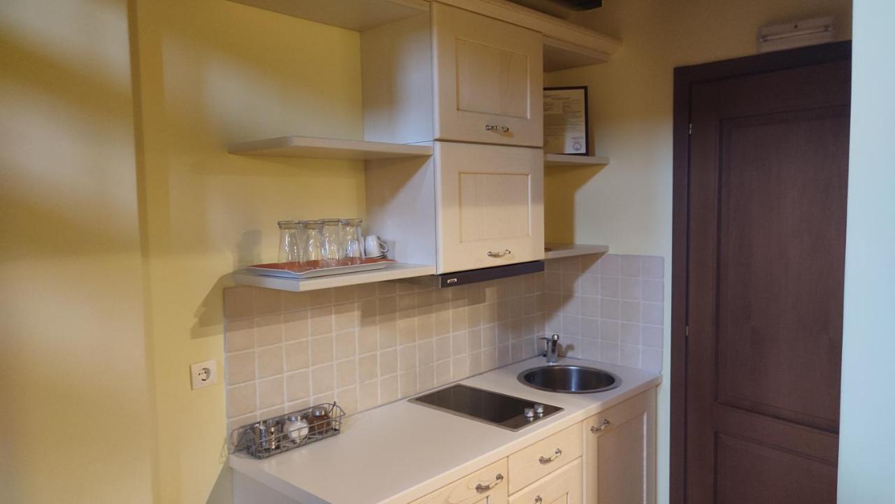 Guesthouse Michobeis Kamarina Ngoại thất bức ảnh